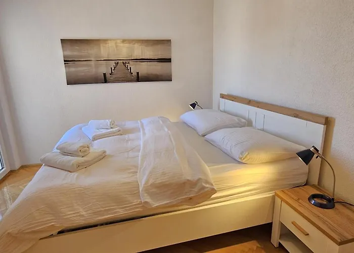 Spacious Seaview Apt, 250m To Beach, 4km To Trogir - *